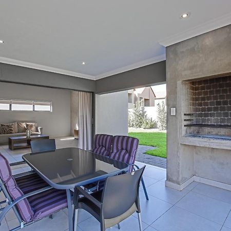House Lezan Lägenhet Hartbeespoort Exteriör bild