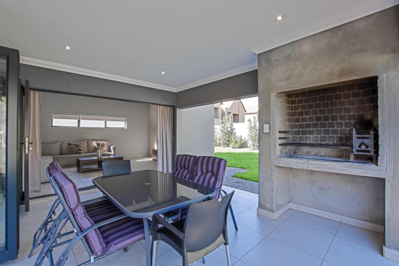 House Lezan Lägenhet Hartbeespoort Exteriör bild